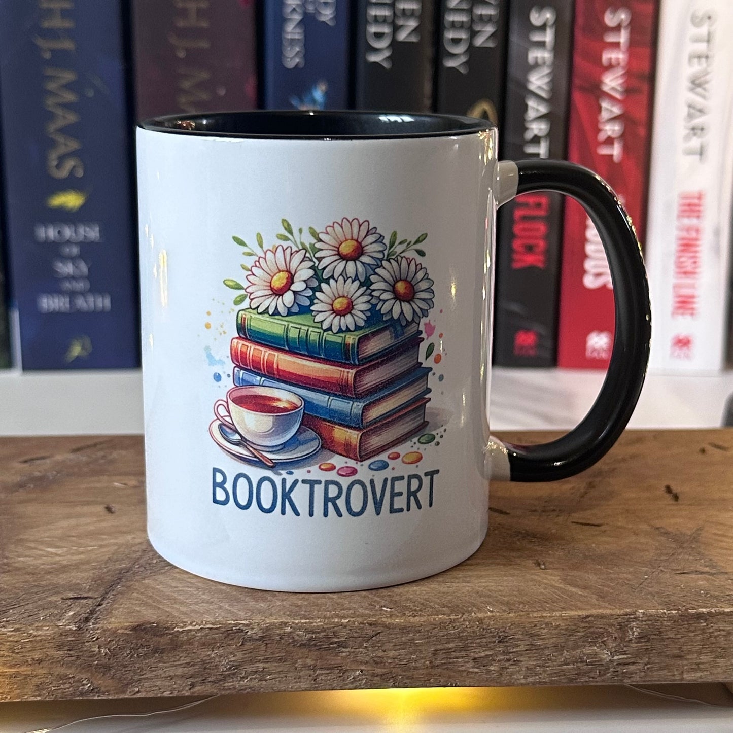 BOOKTROVERT Black Lined Mug