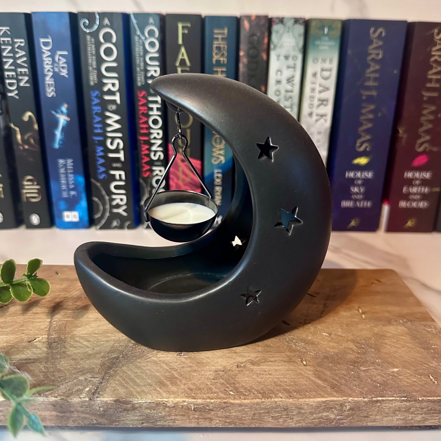 Black Crescent Moon Wax/Oil Burner